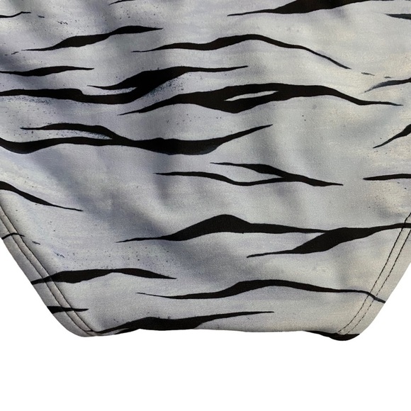 Hula Honey Blue Wild Cat Hipster Bikini Swim Bottoms Tiger Print Juniors Medium - Picture 11 of 15